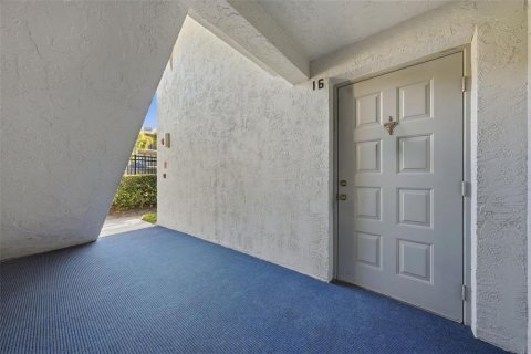 Copropriété à louer à Sanford, Floride: 2 chambres, 95.22 m2 № 2386073 - photo 3