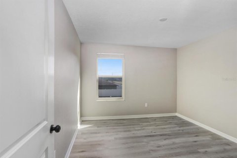 Villa ou maison à louer à Wimauma, Floride: 5 chambres, 224.36 m2 № 2118623 - photo 16