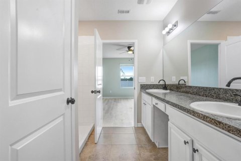 Villa ou maison à louer à Wimauma, Floride: 5 chambres, 224.36 m2 № 2118623 - photo 23
