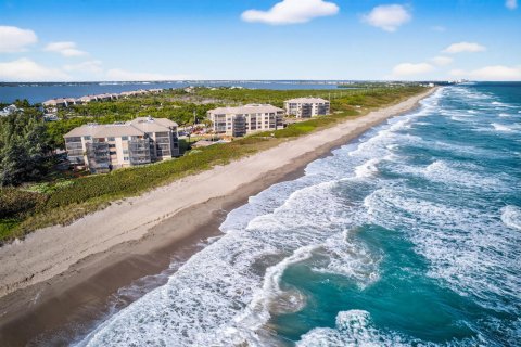 Copropriété à vendre à Stuart, Floride: 2 chambres, 137.03 m2 № 2192486 - photo 4