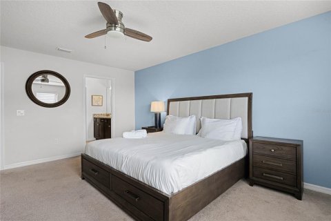 Townhouse in Kissimmee, Florida 5 bedrooms, 210.42 sq.m. № 1613190 - photo 18