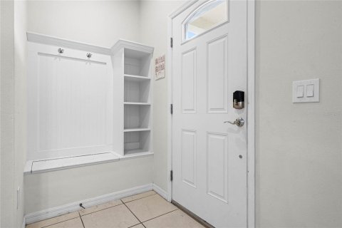 Townhouse in Kissimmee, Florida 5 bedrooms, 210.42 sq.m. № 1613190 - photo 4