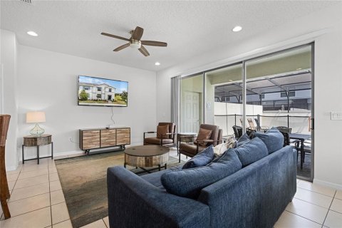 Townhouse in Kissimmee, Florida 5 bedrooms, 210.42 sq.m. № 1613190 - photo 6