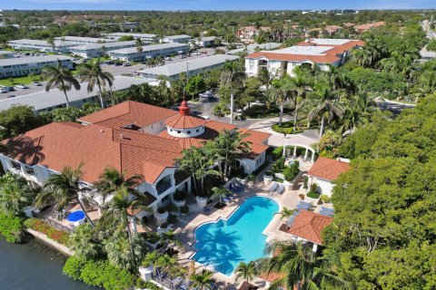 Condominio en Boynton Beach, Florida, 2 dormitorios № 2187606