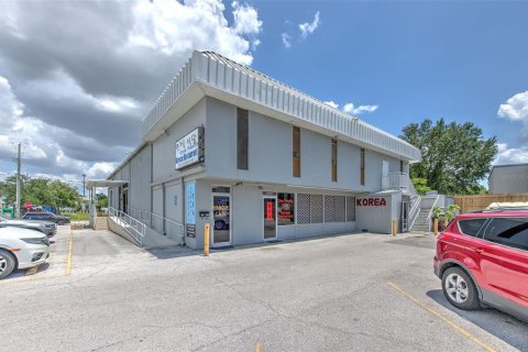 Commercial property in Tampa, Florida № 2226879 - photo 2