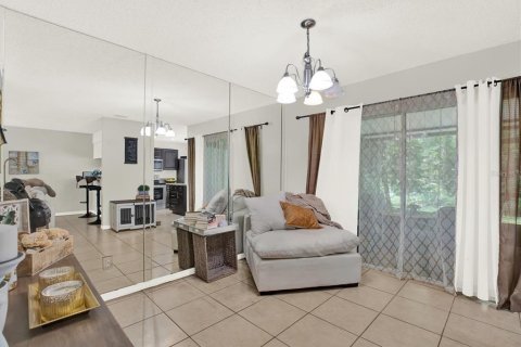 Купить таунхаус в Тампа, Флорида 8 комнат, 126.44м2, № 2206957 - фото 7