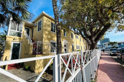 House in Miami Beach, Florida 1 bedroom № 2044021 - photo 5