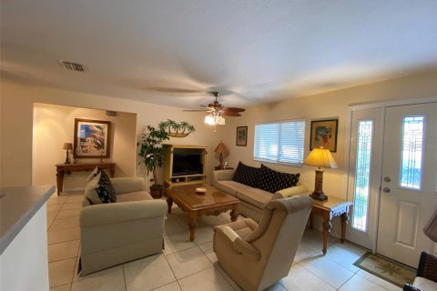 Casa en alquiler en New Smyrna Beach, Florida, 2 dormitorios, 108.6 m2 № 1414547 - foto 3