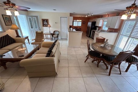 Casa en alquiler en New Smyrna Beach, Florida, 2 dormitorios, 108.6 m2 № 1414547 - foto 4