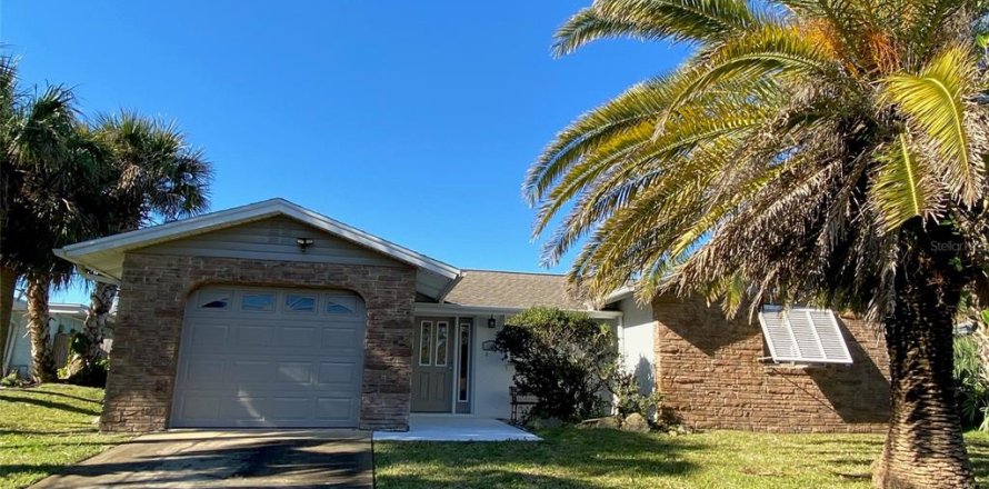 Casa en New Smyrna Beach, Florida 2 dormitorios, 108.6 m2 № 1414547