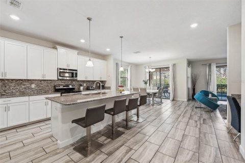 Casa en venta en Davenport, Florida, 6 dormitorios, 316.24 m2 № 1518500 - foto 7