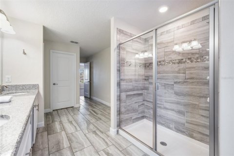 Casa en venta en Davenport, Florida, 6 dormitorios, 316.24 m2 № 1518500 - foto 27