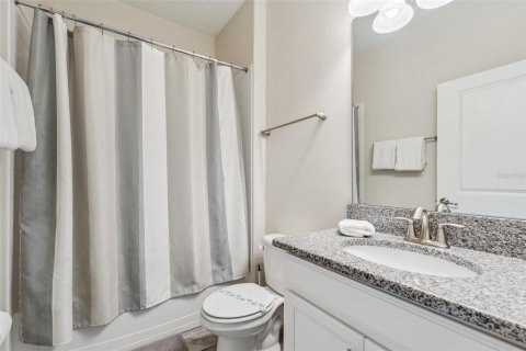 Casa en venta en Davenport, Florida, 6 dormitorios, 316.24 m2 № 1518500 - foto 9