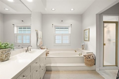 Condo in Orlando, Florida, 3 bedrooms  № 1569541 - photo 27