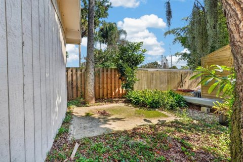 Villa ou maison à vendre à Edgewater, Floride: 4 chambres, 147.25 m2 № 2409873 - photo 25