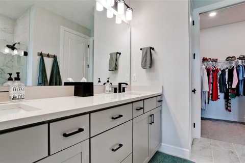 House in Parrish, Florida 2 bedrooms, 145.21 sq.m. № 2393495 - photo 18
