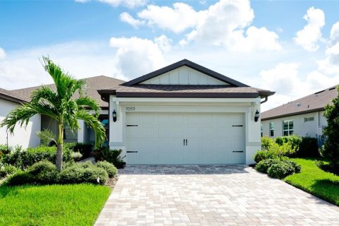 House in Parrish, Florida 2 bedrooms, 145.21 sq.m. № 2393495