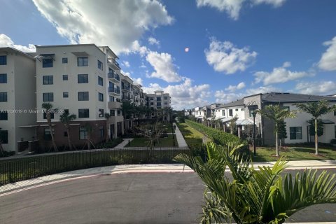 Townhouse in Plantation, Florida 3 bedrooms, 153.38 sq.m. № 1823759 - photo 5