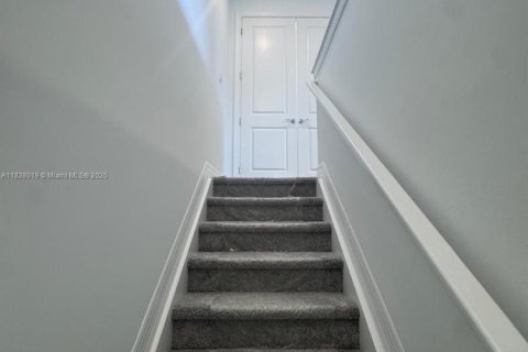 Townhouse in Plantation, Florida 3 bedrooms, 153.38 sq.m. № 1823759 - photo 17