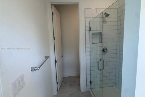Townhouse in Plantation, Florida 3 bedrooms, 153.38 sq.m. № 1823759 - photo 4