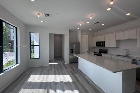 Townhouse in Plantation, Florida 3 bedrooms, 153.38 sq.m. № 1823759 - photo 15