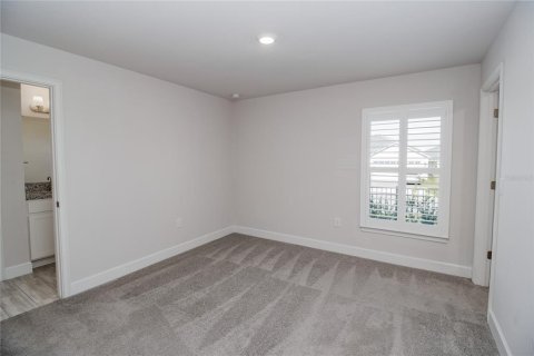 House in Auburndale, Florida 4 bedrooms, 204.38 sq.m. № 1913088 - photo 23