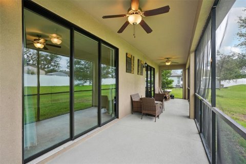 House in Seffner, Florida 3 bedrooms, 193.24 sq.m. № 1898415 - photo 29