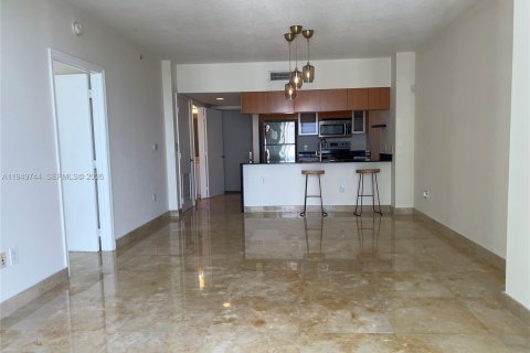 Снять в аренду кондоминиум в Майами, Флорида 1 спальня, 73.49м2, № 2005530 - фото 5