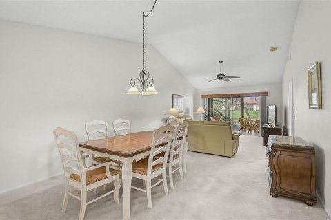 Copropriété à vendre à Sarasota, Floride: 2 chambres, 115.94 m2 № 2093558 - photo 10