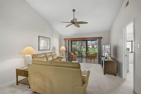 Copropriété à vendre à Sarasota, Floride: 2 chambres, 115.94 m2 № 2093558 - photo 12