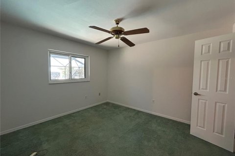 House in Port Charlotte, Florida 3 bedrooms, 161.93 sq.m. № 1537147 - photo 23