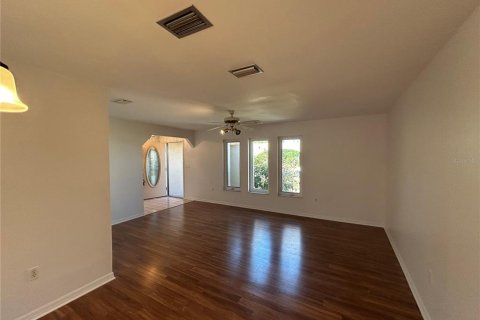 House in Port Charlotte, Florida 3 bedrooms, 161.93 sq.m. № 1537147 - photo 17