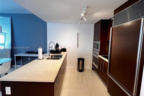 Condominio en venta en Miami, Florida, 1 dormitorio, 75.81 m2 № 2011436 - foto 17