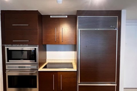 Condominio en venta en Miami, Florida, 1 dormitorio, 75.81 m2 № 2011436 - foto 18