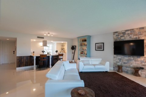 Condominio en Jupiter, Florida, 1 dormitorio  № 2183697