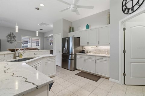 Copropriété à vendre à Punta Gorda, Floride: 3 chambres, 221.39 m2 № 2435120 - photo 29