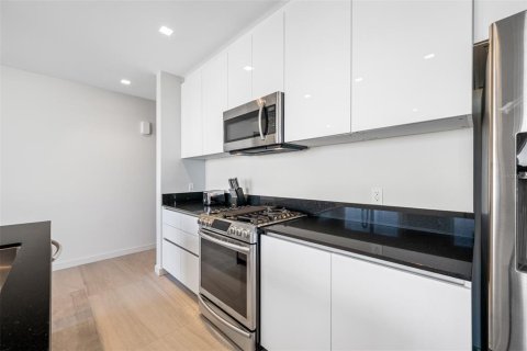 Condominio en alquiler en Clearwater, Florida, 2 dormitorios, 110.27 m2 № 2222067 - foto 10