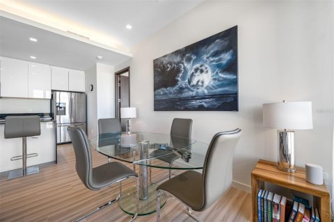 Condominio en alquiler en Clearwater, Florida, 2 dormitorios, 110.27 m2 № 2222067 - foto 13