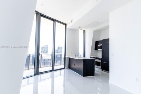 Condominio en venta en Miami, Florida, 2 dormitorios, 119.57 m2 № 1860170 - foto 18