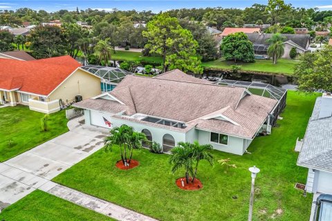 House in Wellington, Florida 4 bedrooms, 204.38 sq.m. № 1881403 - photo 4