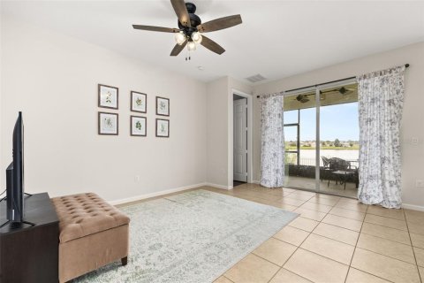 House in Kissimmee, Florida 4 bedrooms, 209.12 sq.m. № 1810515 - photo 24