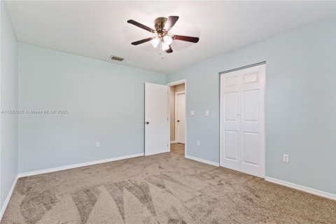 Villa ou maison à vendre à Orlando, Floride: 4 chambres № 1938313 - photo 28