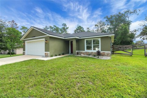 Casa en venta en Umatilla, Florida, 3 dormitorios, 116.78 m2 № 1915237 - foto 1