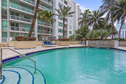 Copropriété à louer à Miami, Floride: 1 chambre, 90.86 m2 № 1945809 - photo 24