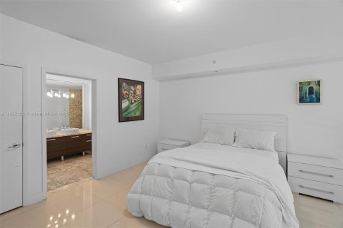 Copropriété à louer à Miami, Floride: 1 chambre, 90.86 m2 № 1945809 - photo 17