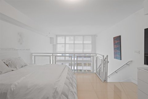Copropriété à louer à Miami, Floride: 1 chambre, 90.86 m2 № 1945809 - photo 14