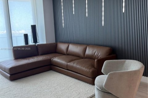 Condominio en alquiler en Miami, Florida, 2 dormitorios, 101.73 m2 № 1992161 - foto 6