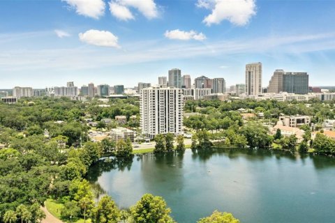 Condominio en venta en Orlando, Florida, 1 dormitorio, 74.23 m2 № 1828140 - foto 3