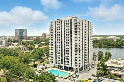 Condominio en venta en Orlando, Florida, 1 dormitorio, 74.23 m2 № 1828140 - foto 2