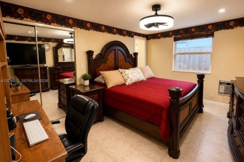 Casa en venta en Hollywood, Florida, 3 dormitorios, 149.94 m2 № 2173387 - foto 28